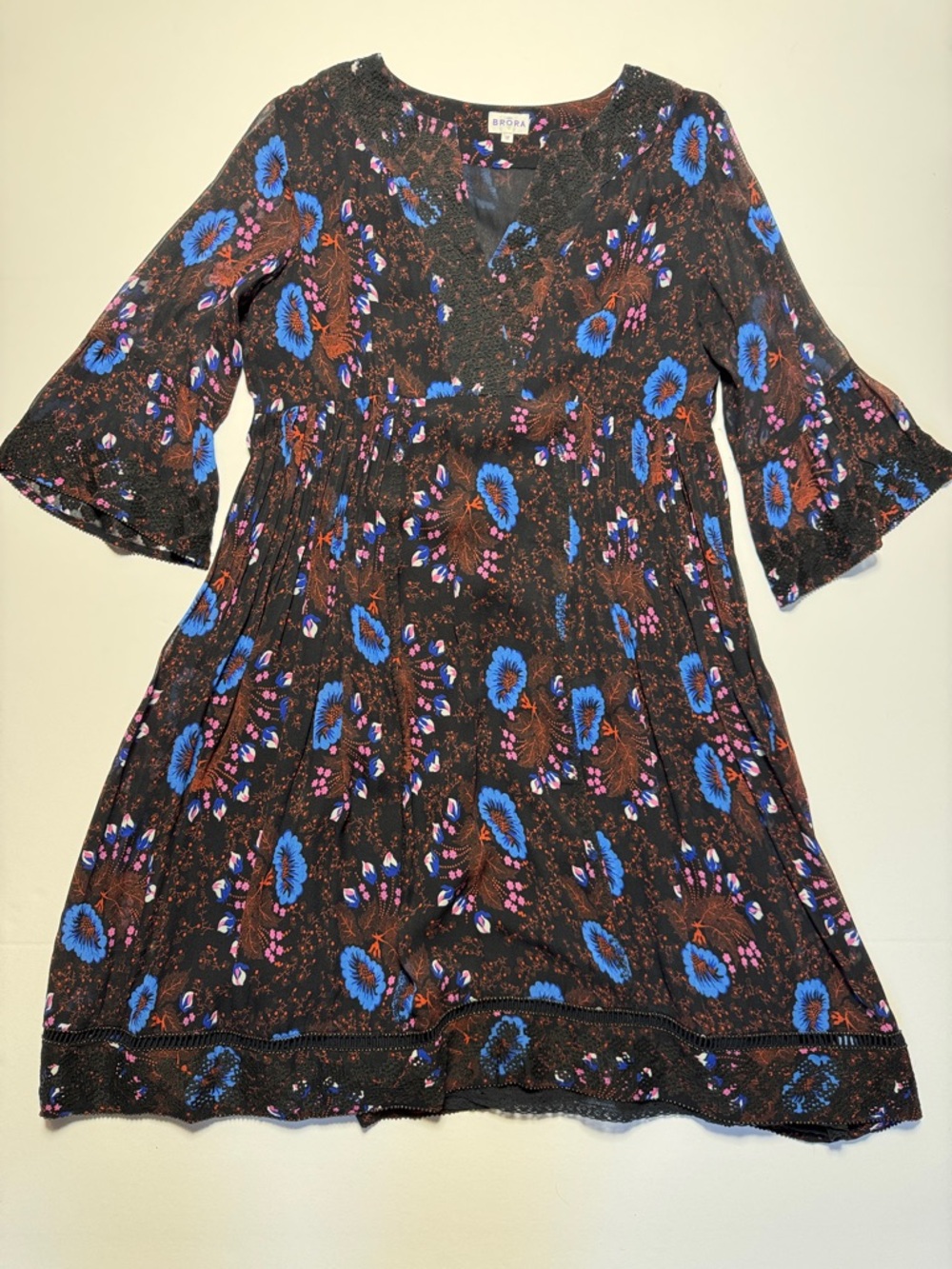 BRORA‎ Boho Embroidered Silk Floral V-Neck Dress Bell Sleeves Lace Trim Size 12